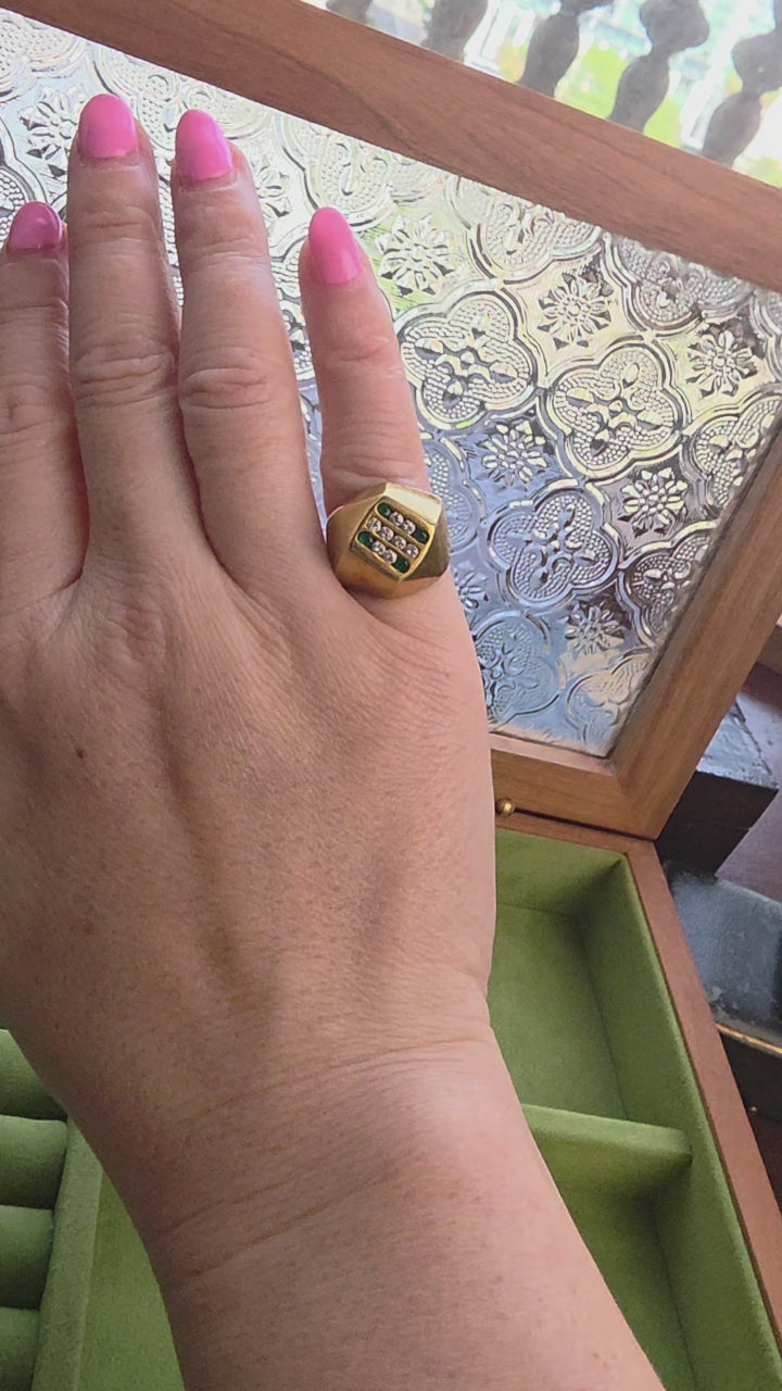Vintage 18K Yellow Gold Emerald and Diamond Geometric Dome Signet Ring