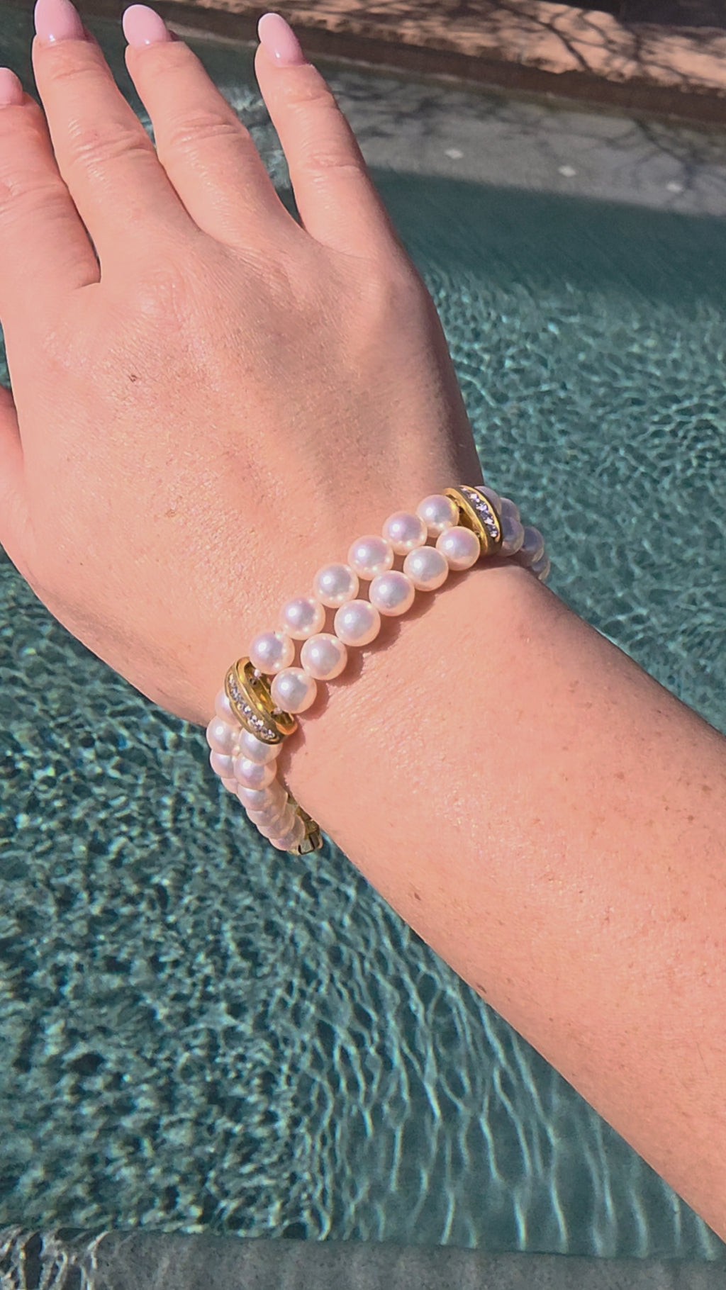 Vintage Double Strand White Pearl with Diamonds 18K Gold Station Bracelet