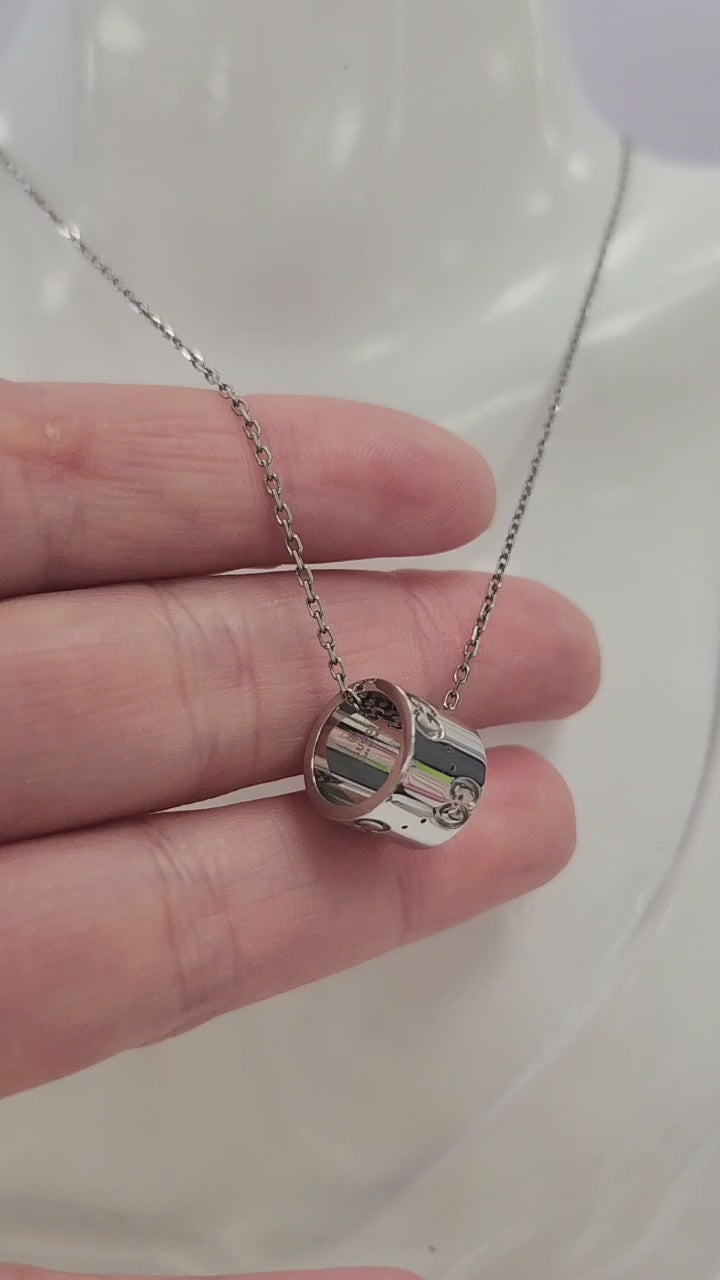 Gucci Icon Necklace 18K White Gold Ladies