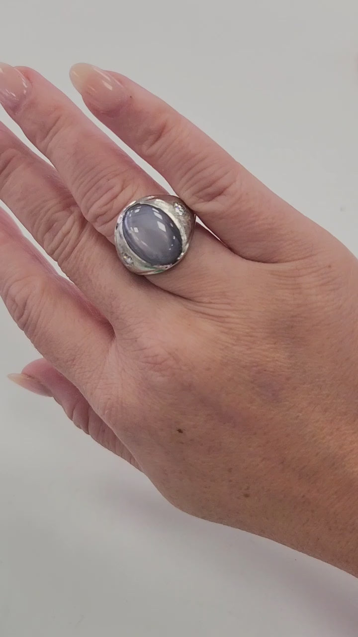 Vintage 14K Gold 13.50 Carat Lavender Star Sapphire Diamond Ring