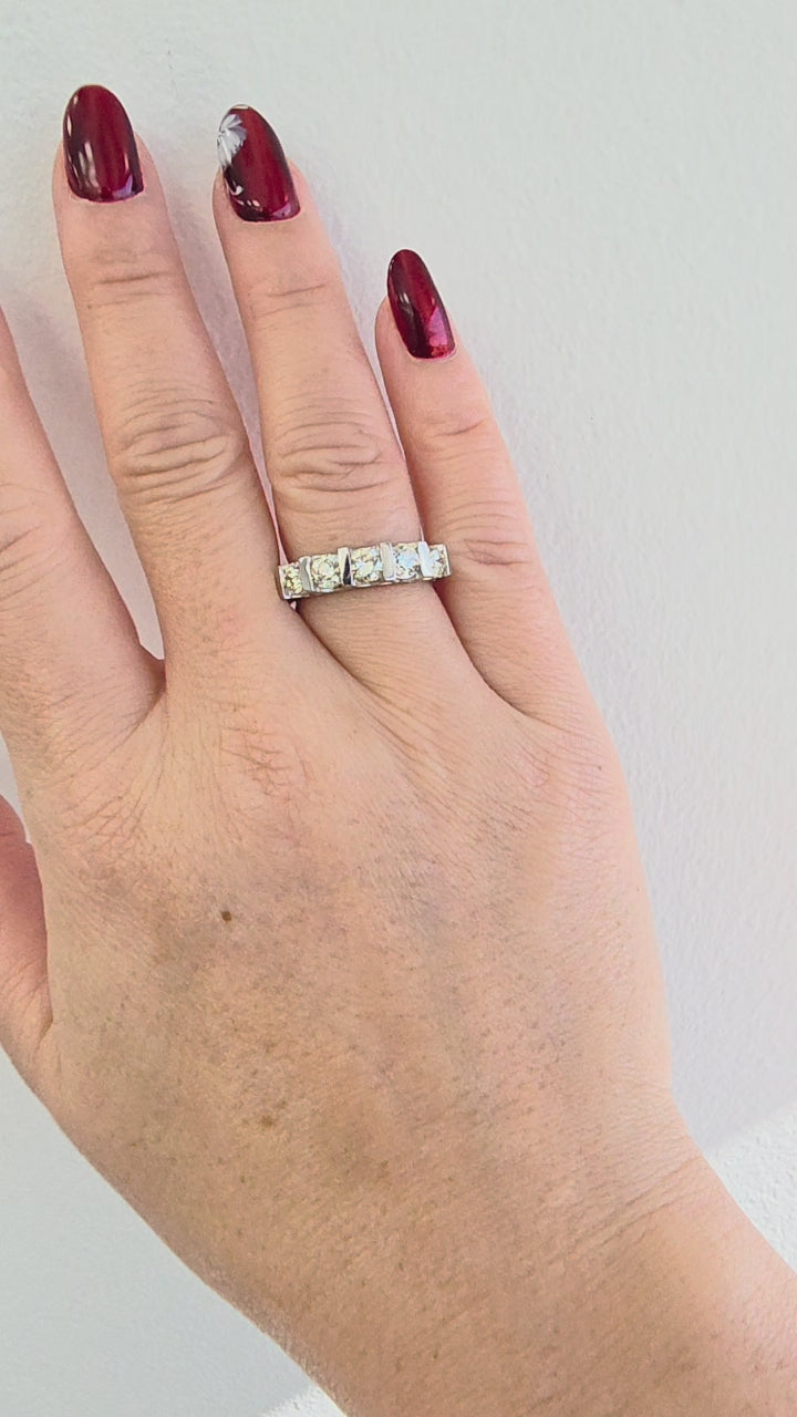 18K White Gold 1 Carat Five Stone Diamond Ring