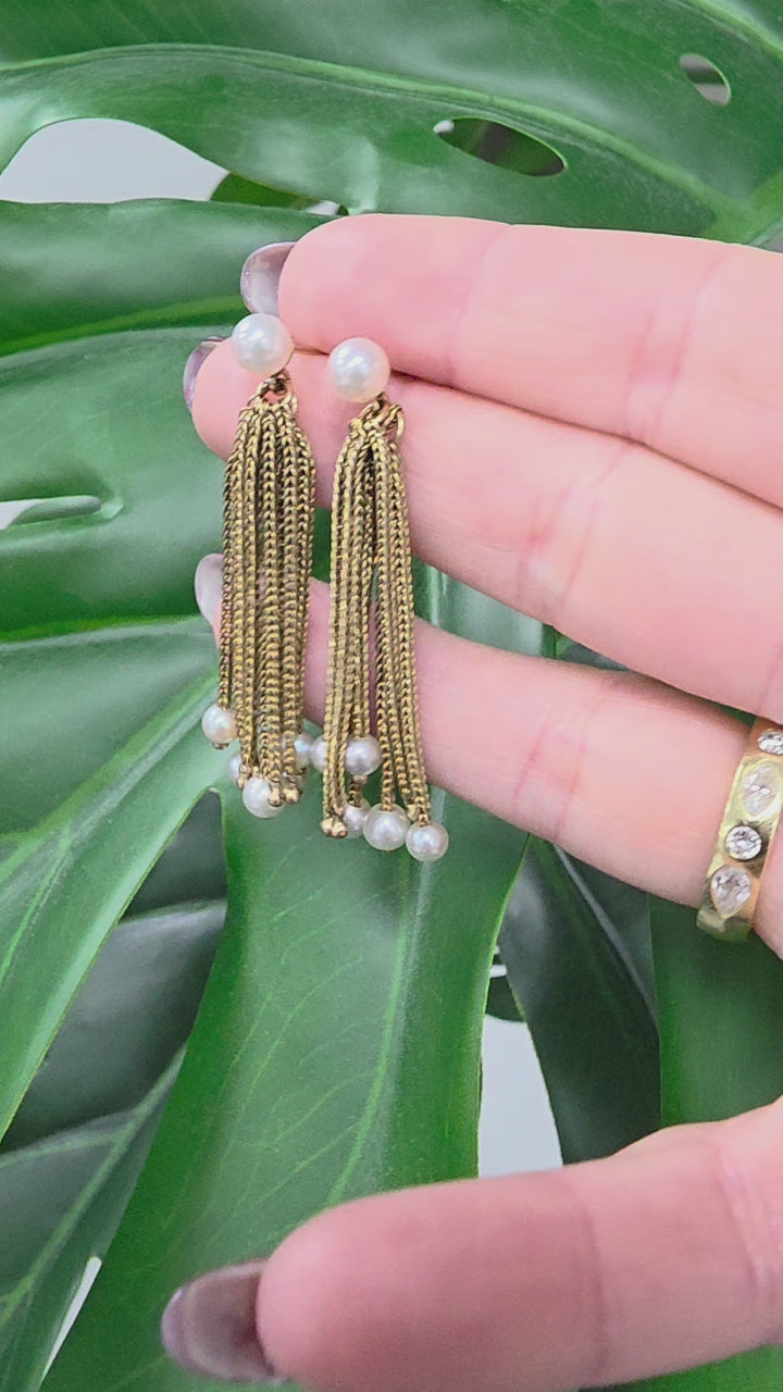Vintage 1970s Pearl Wheat Chain Tassel Dangle Earrings 14K Gold