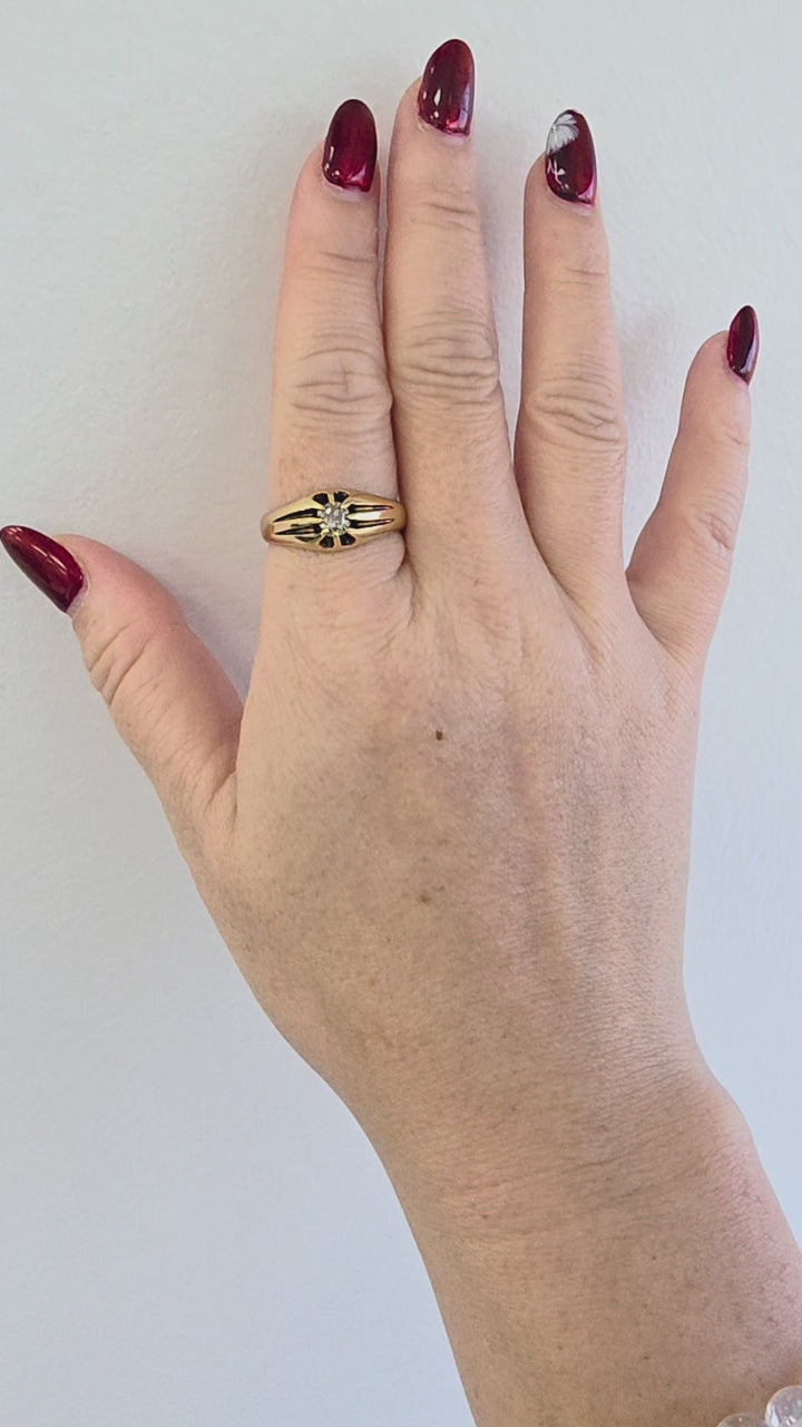 Victorian 18K Gold 0.50 Carat Old Mine Cut Cushion Diamond Belcher Ring