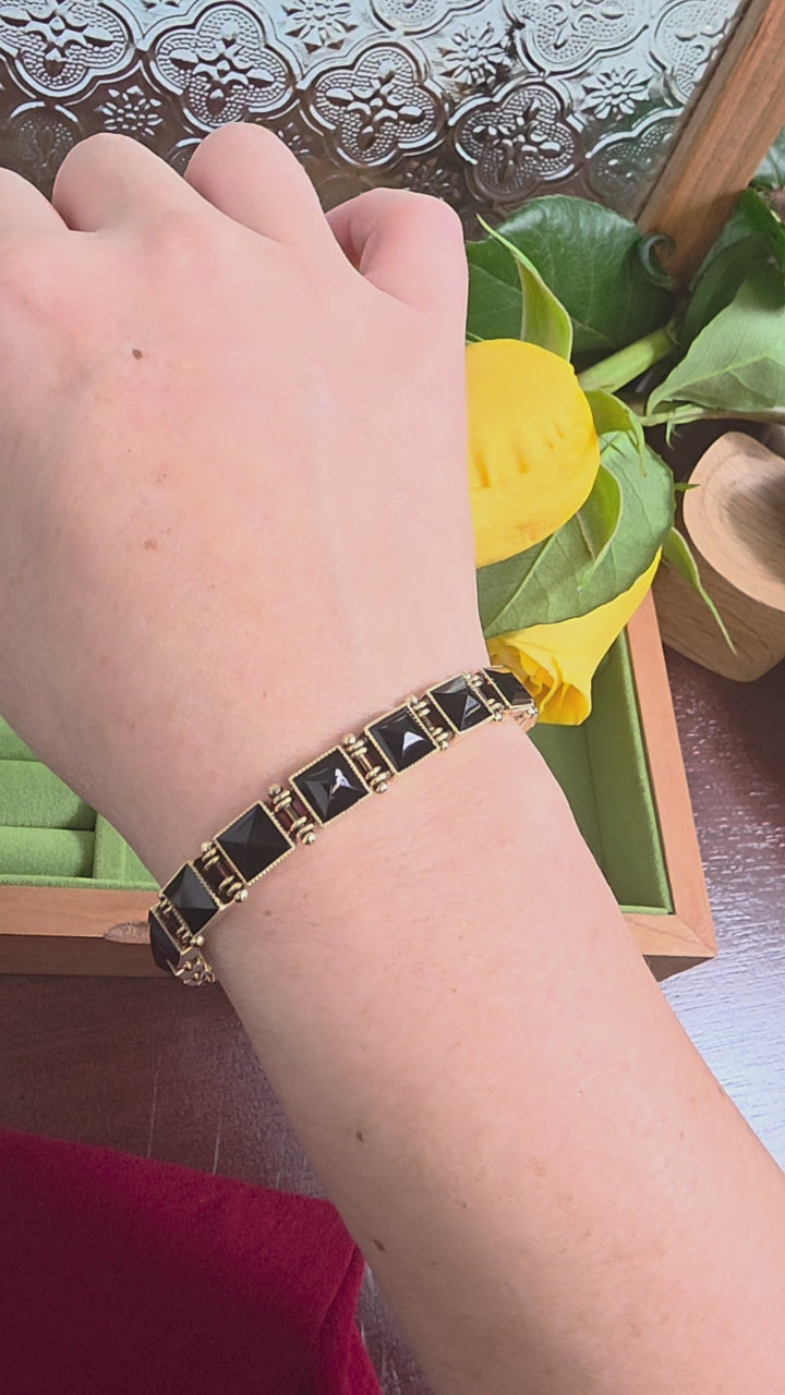 Vintage 14K Gold Black Onyx Pyramid Chain Bracelet
