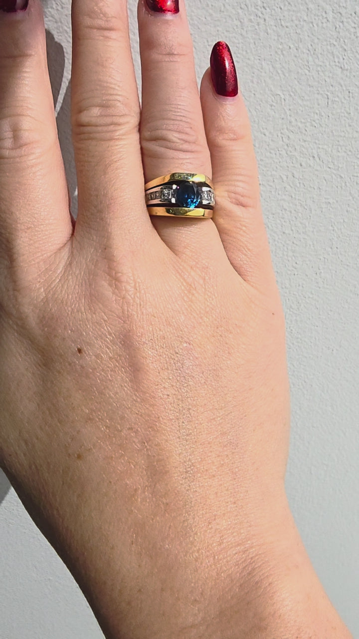 Vintage 14K Gold1.35 Carat Montana Sapphire and Princess Cut Diamond Ring