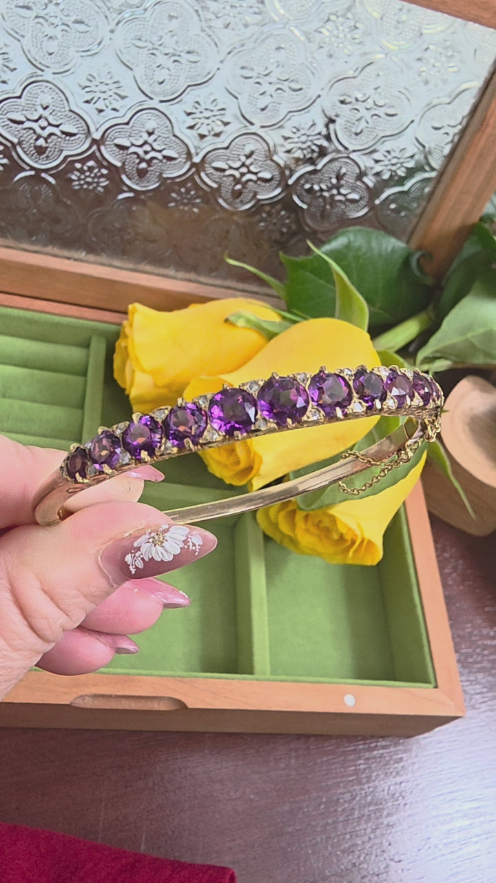 Vintage 14K Gold 6 Carats Amethyst and Rose Cut Diamond Bangle